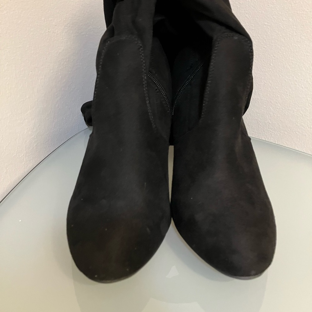 Candie’s high boots with ties. Size 10. - Picture 5 of 9
